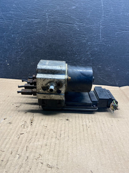 2006 2007 Ford E250 E350 Anti-Lock ABS Antilock Brake Pump AE8014 DW4