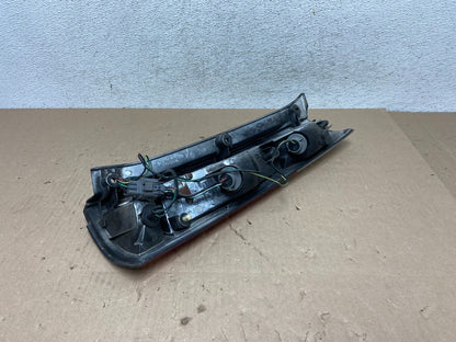 1997 1998 1999 2000 2001 Honda Crv Cr-v Left Driver Lh Tail Light AG5806 DW5