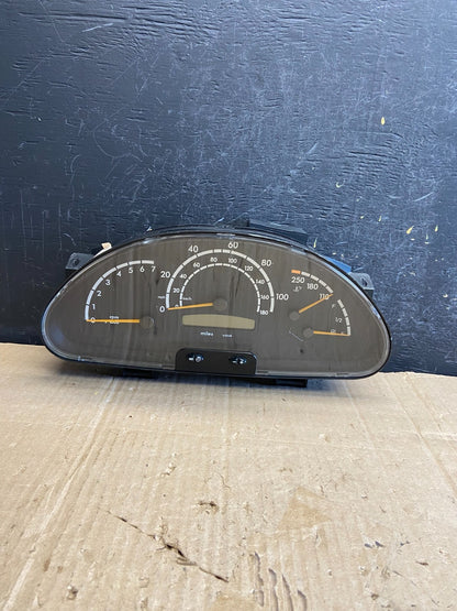 2003 to 2006 Sprinter 2500 3500 Instrument Speedometer Gauge Cluster AE1880 DG0