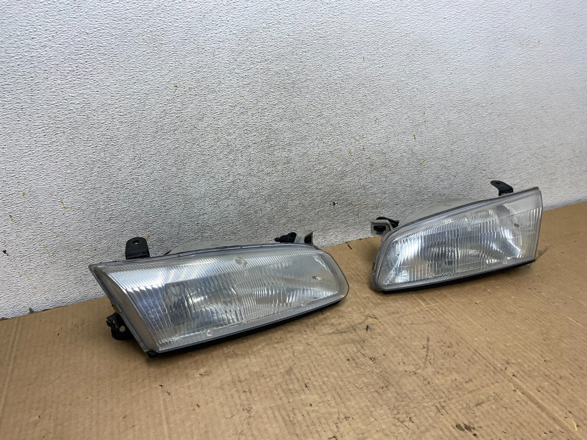 1997 1998 1999 Toyota Camry Left+Right Side Set Halogen Headlights AI7934 DW2