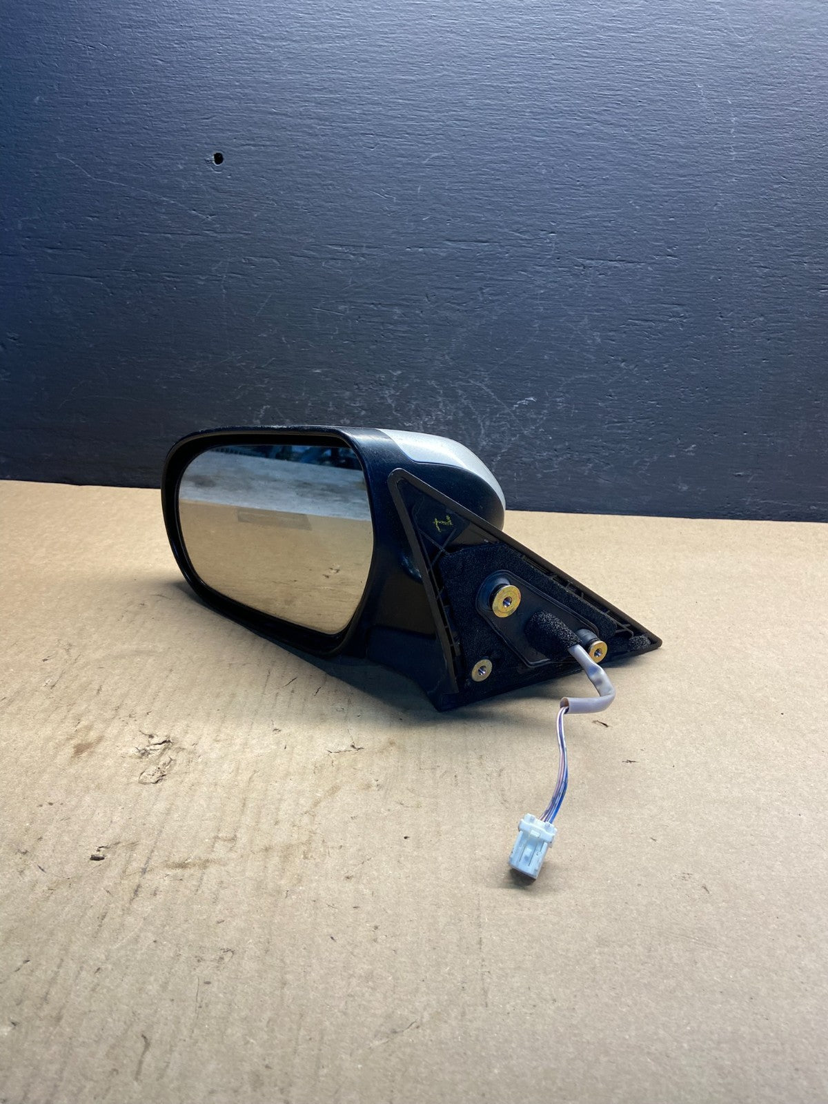 2005-2009 Subaru Legacy Outback Left Driver Door Mirror AC0600 MS11