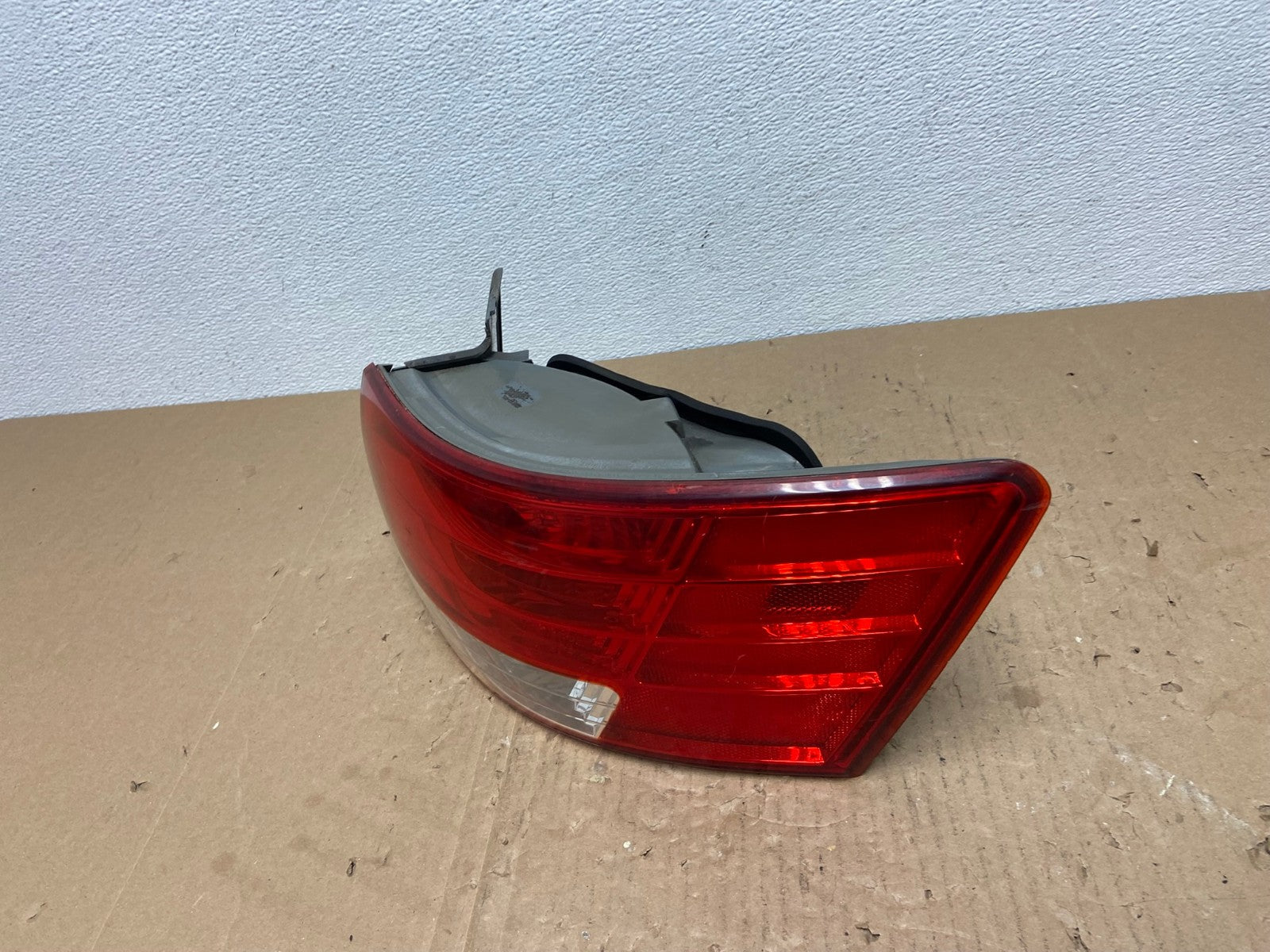 2006 2007 2008 Hyundai Sonata Right Passenger Rh Side Tail Light Oem AB6994 LK1