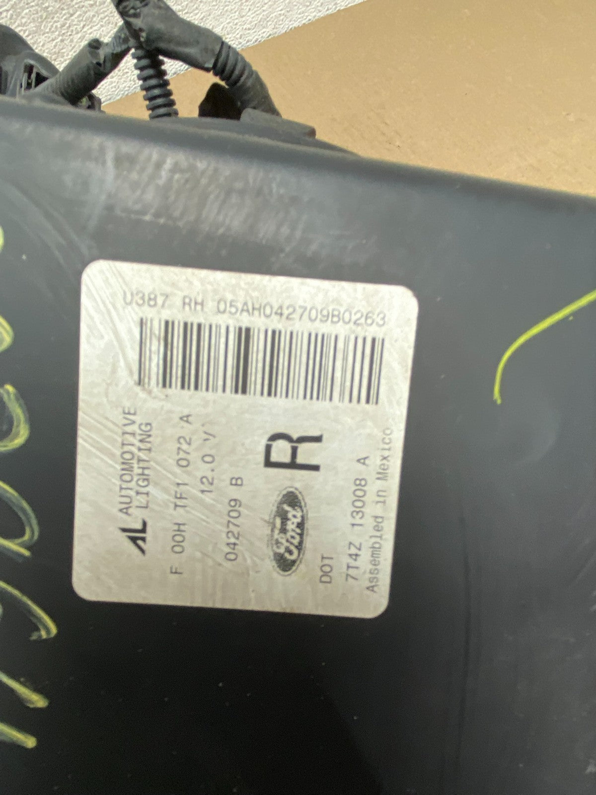 2007 to 2010 Ford Edge Right Passenger RH Halogen Headlight AG7964 DW10