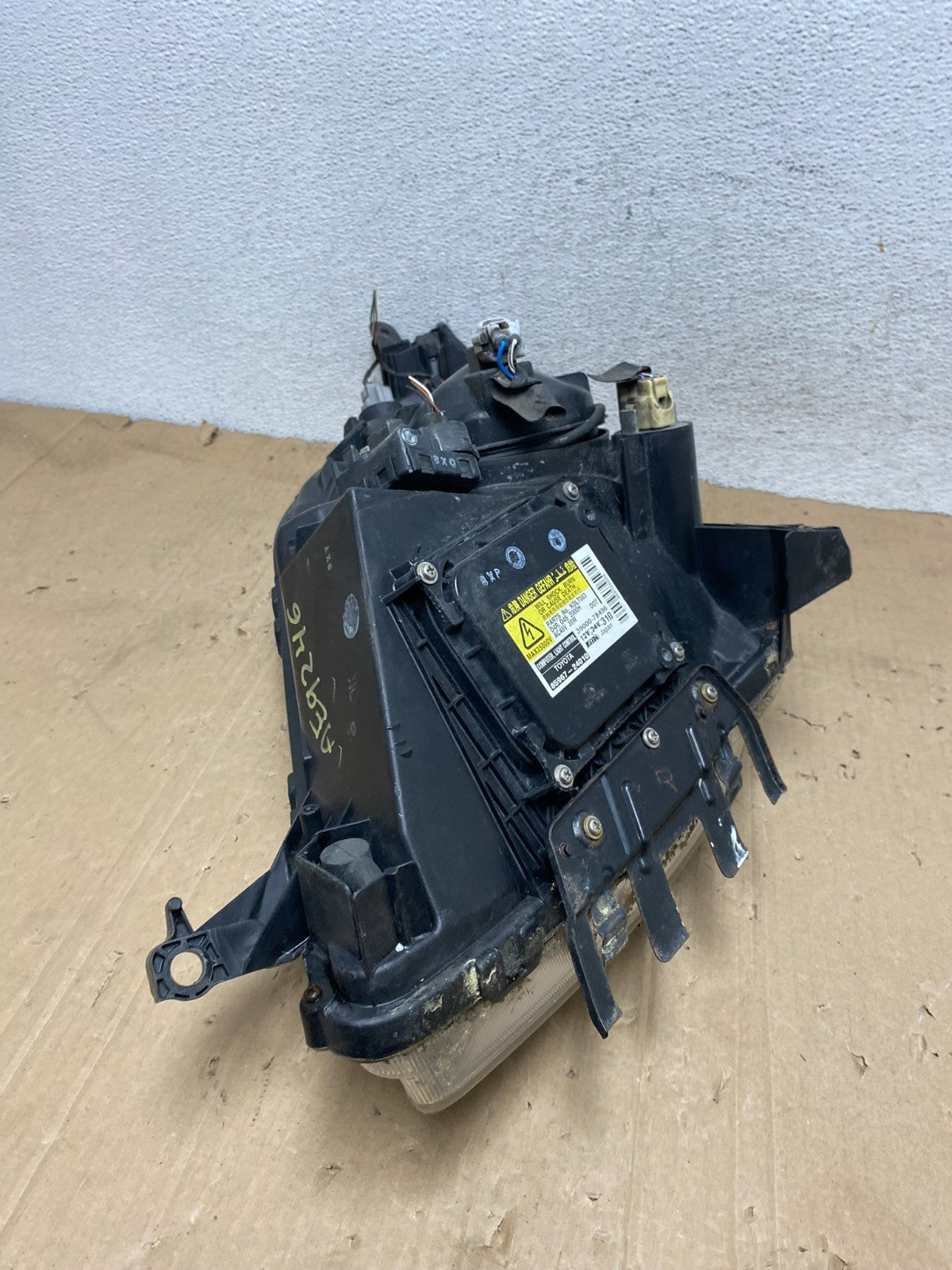 2006-2009 Toyota Prius Right Passenger Rh Side Headlight Xenon HID AE9246 DW6