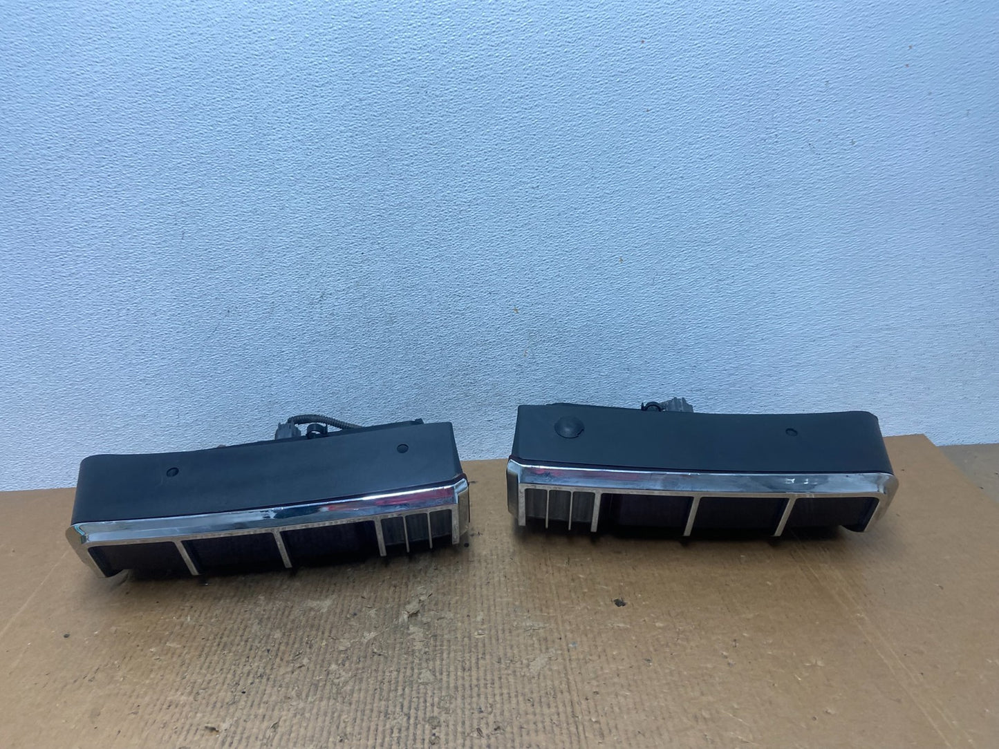 2007 - 2011 Dodge Nitro Left+Right Side Tail Lights AE2797 DW9