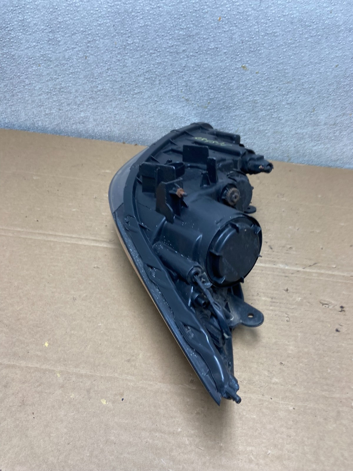 2007 2008 Hyundai Tiburon Right Passenger RH Side Headlight OEM AB4516 DW6