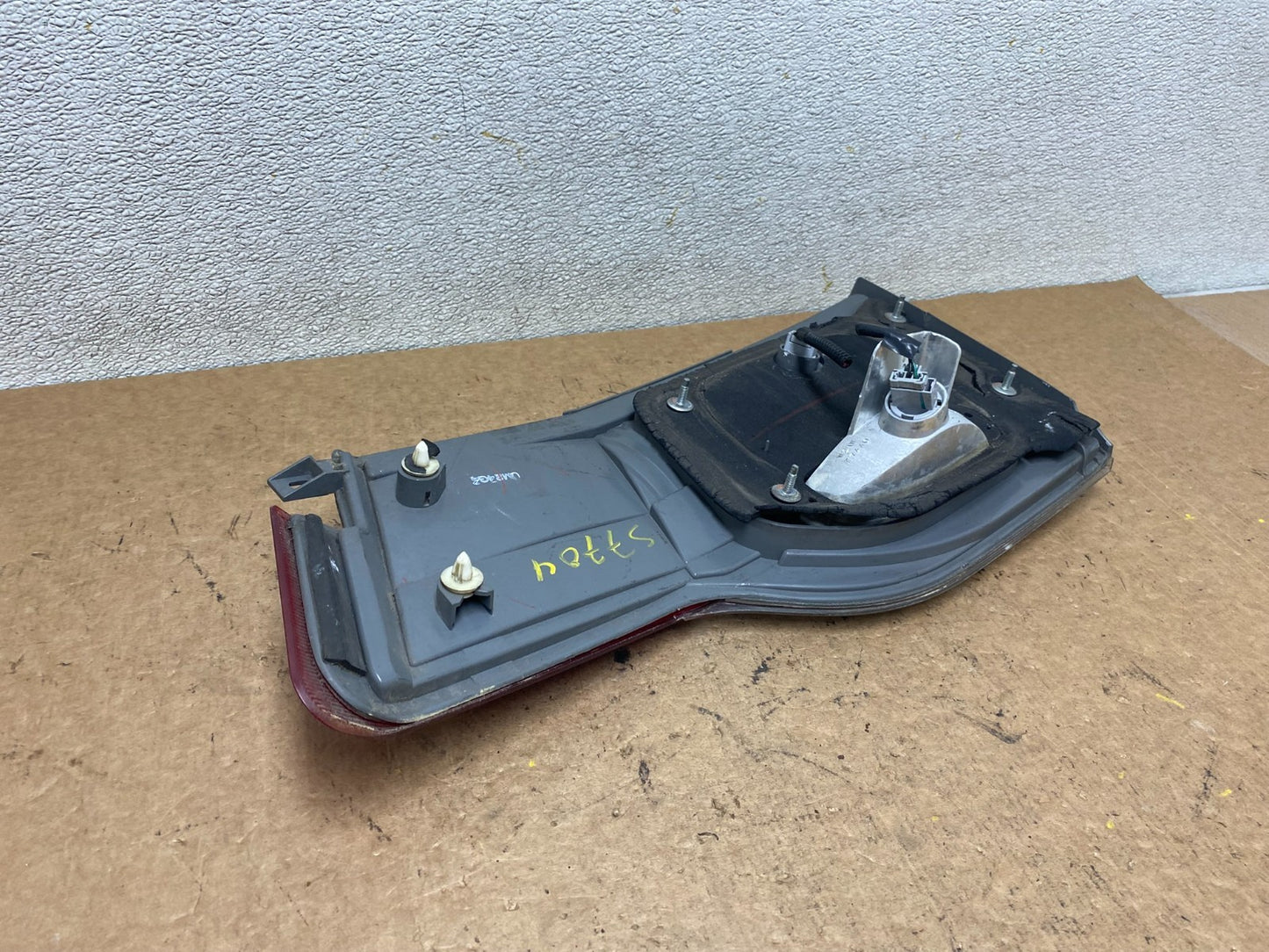 2008 to 2010 Honda Odyssey Left Driver LH Side Tail Light Inner Oem S7704 DW7