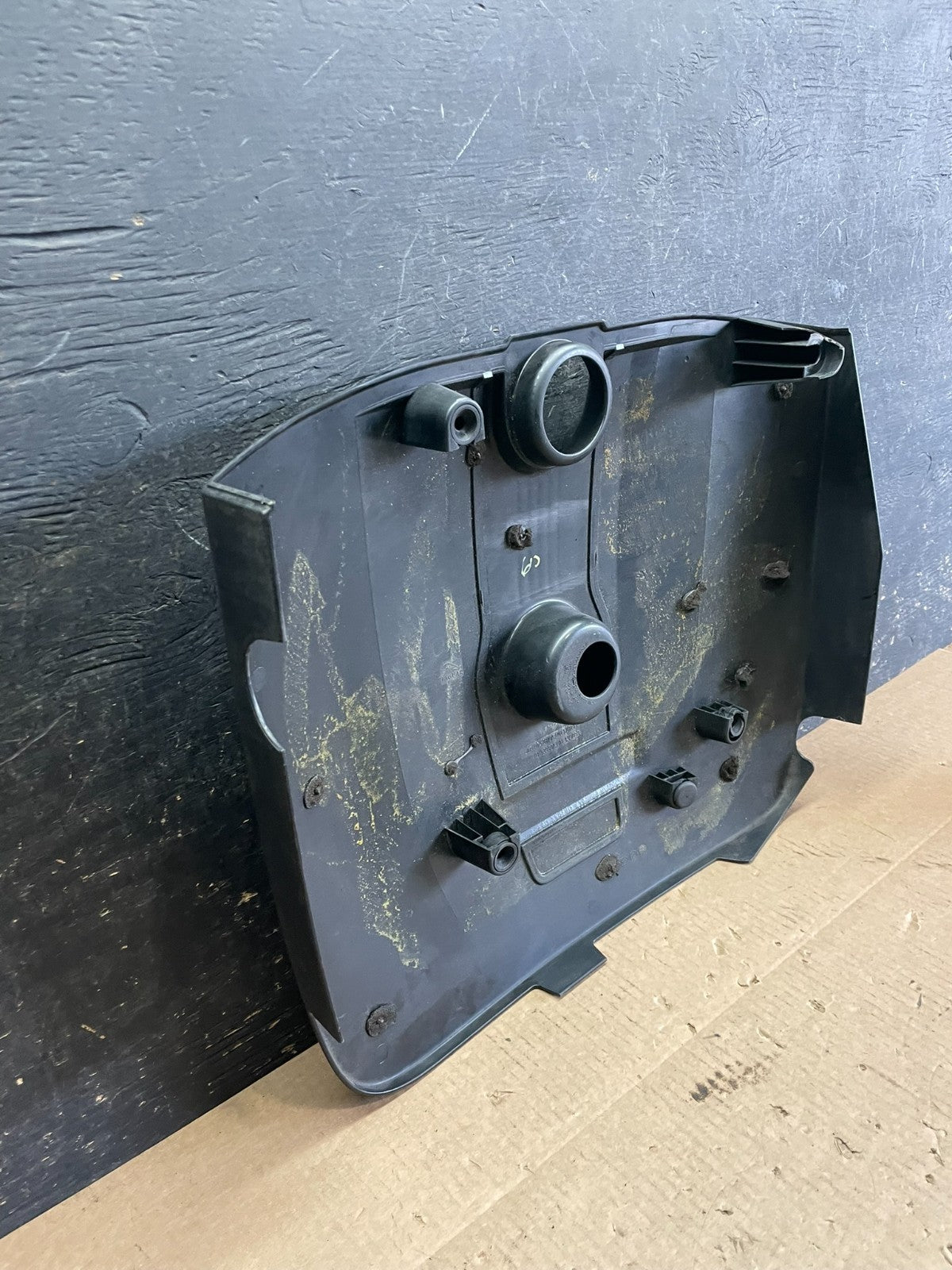 2013-2015 Jaguar XF 2.0L Engine Motor Plate Cover OEM AA6124 DG6