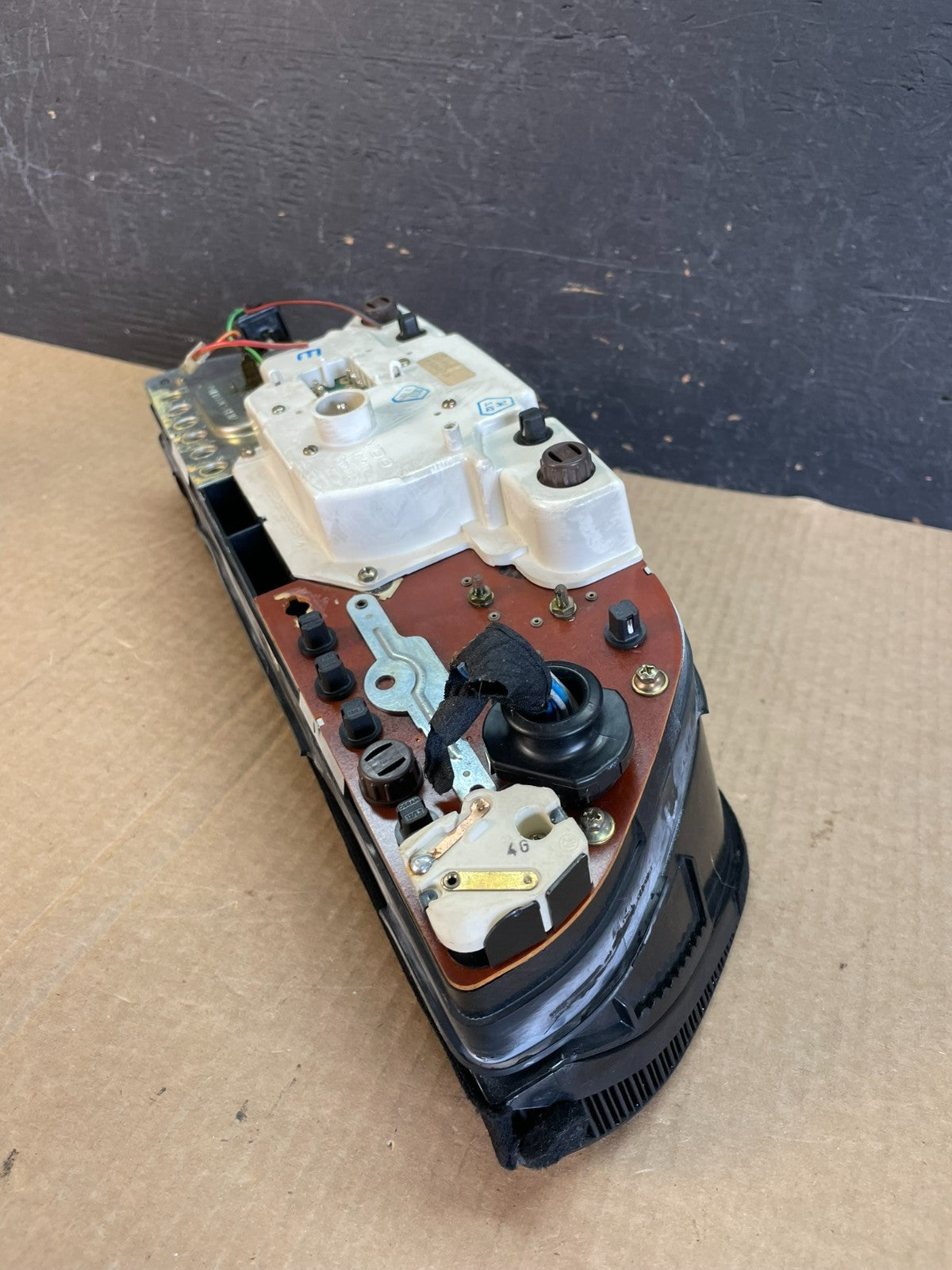 1981-1985 Mercedes W126 Instrument Cluster Speedometer AF3609 DG5