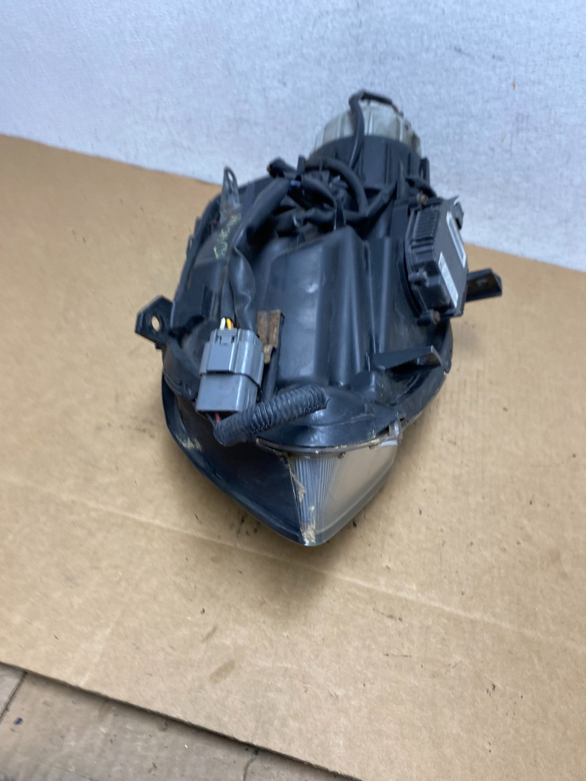 2007 2008 Nissan Maxima Right Passenger RH Headlight Xenon AD4640 DW8