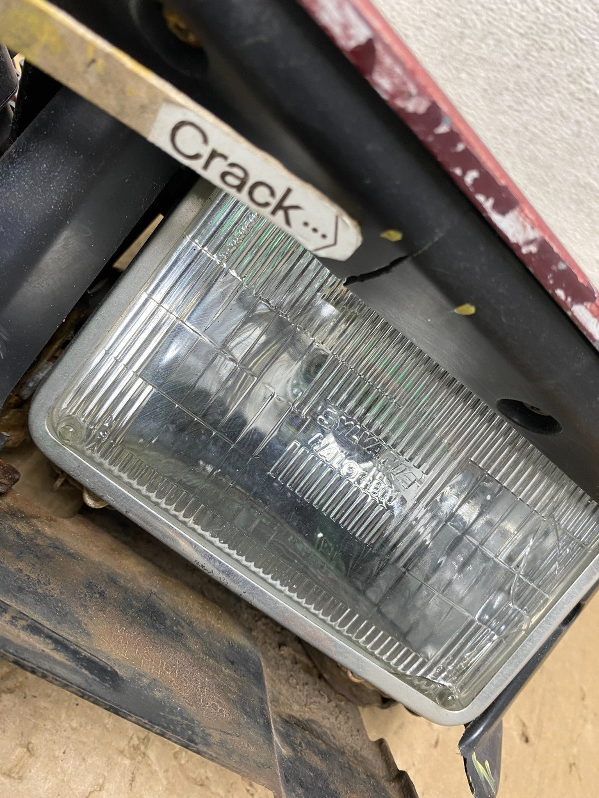 1991 to 1993 Mitsubishi 3000GT Left Driver Side Headlight AG13076