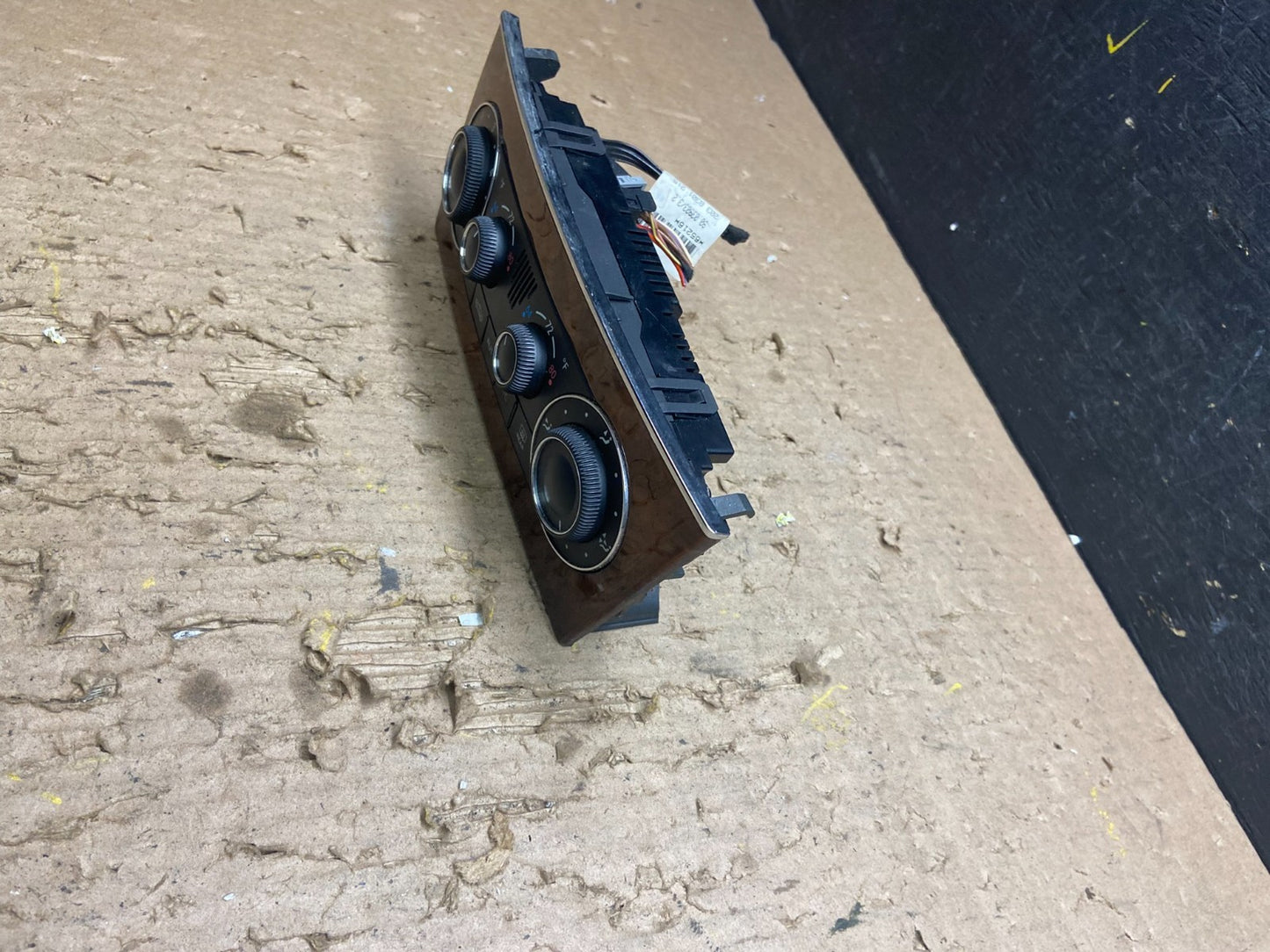 2005-2009 Mercedes W203 C230 C240 A/C Heater Climate Control Trim OEM T8876 DG1