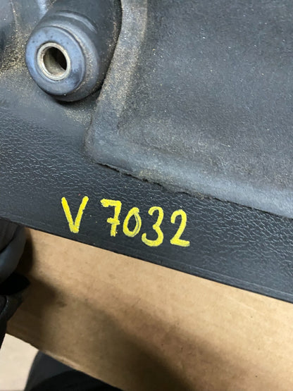 2002 to 2005 Hyundai Sonata 2.4L Engine Trim Cover Oem V7032 DG9