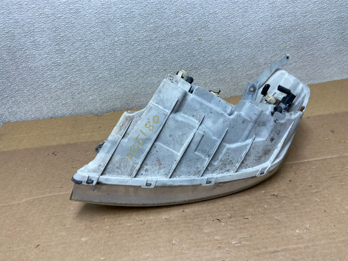 2007-2011 Chevrolet Aveo 5 Hatchback Right Passenger Headlight Halogen AB5180 DG9
