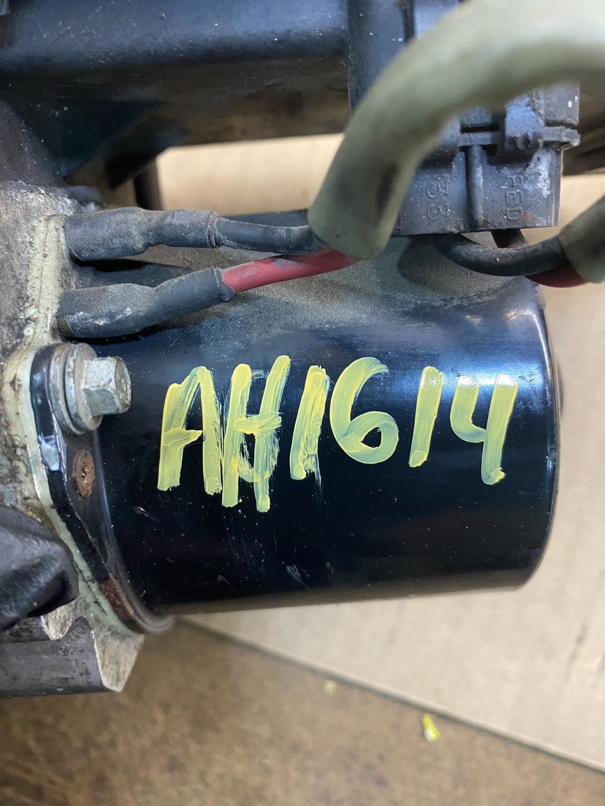 2006 2007 Ford E250 E350 Anti-Lock ABS Antilock Brake Pump AH1614 DG7