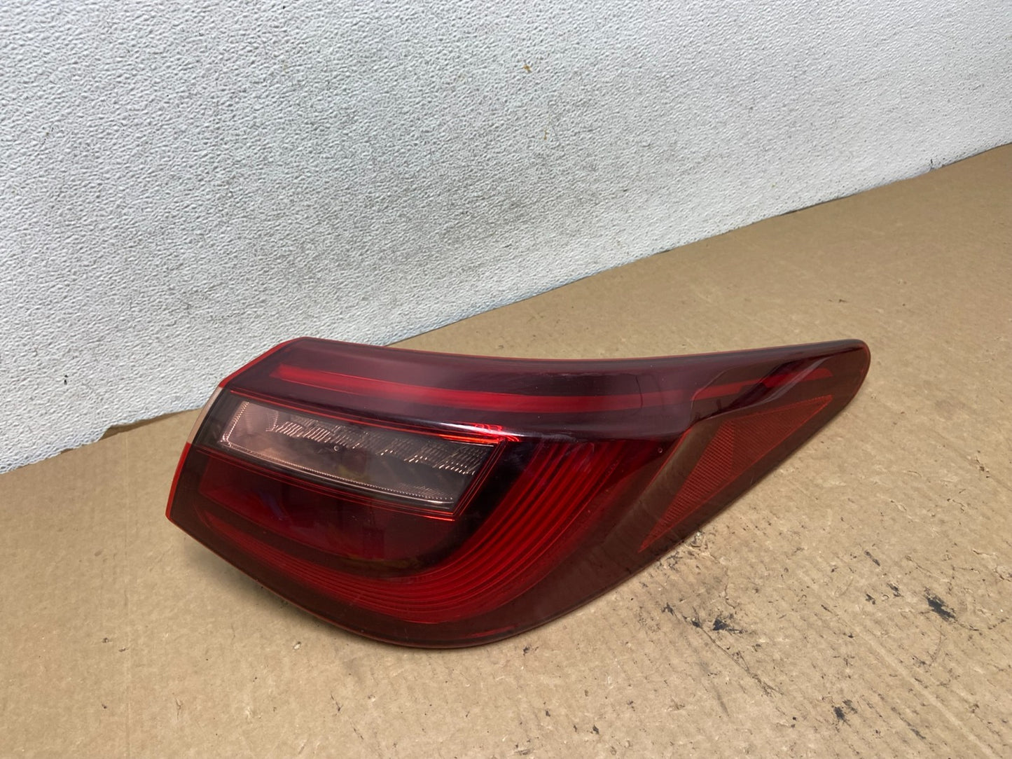2018 to 2022 Infiniti Q50 Right Passenger RH Side Tail Light AG2243 DW0