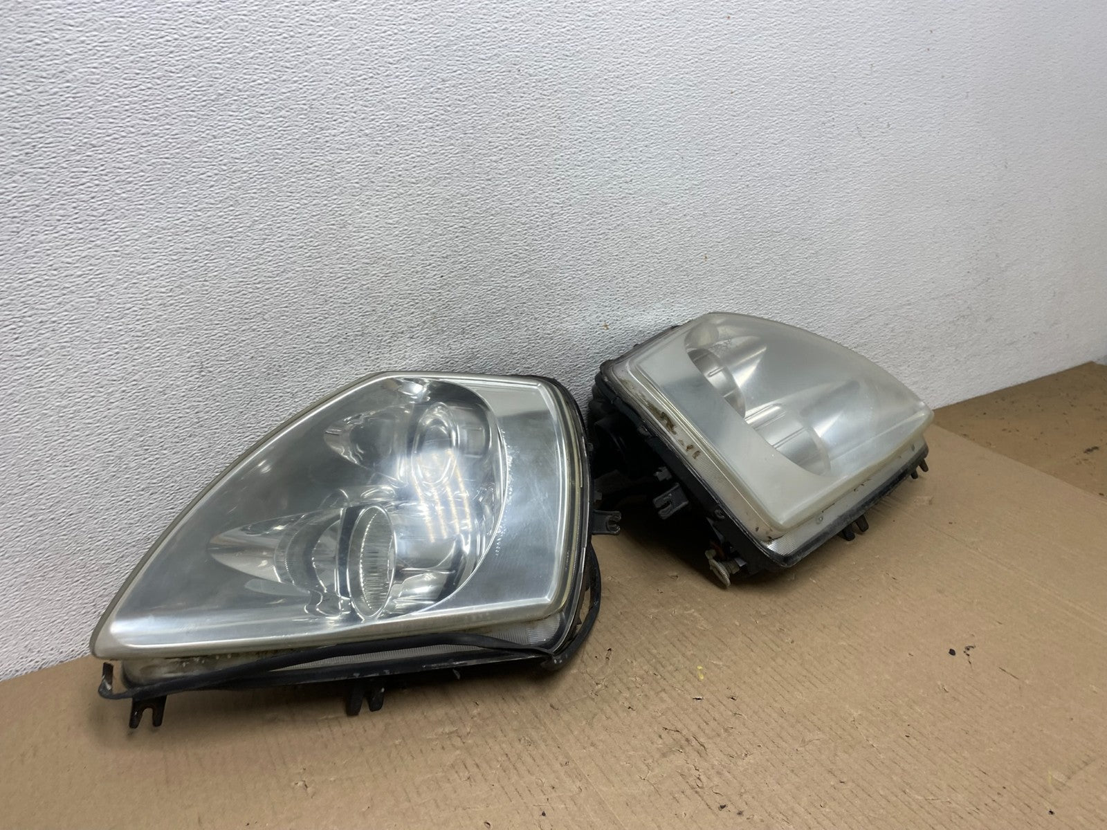 2000-2005 Mitsubishi Eclipse Left+Right Set LED Headlights AF5866 DG2