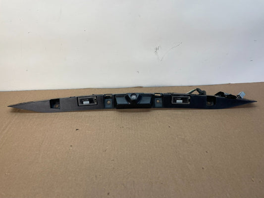 2011 to 2014 Ford Explorer Rear Tailgate Gate Trim Molding With Camera ah0194 DG0