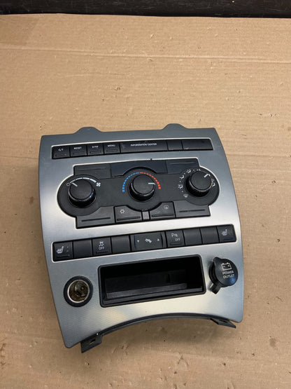 2005 2006 2007 Jeep Commander Grand Cherokee A/C Climate Control Bezel AG5141 DG0
