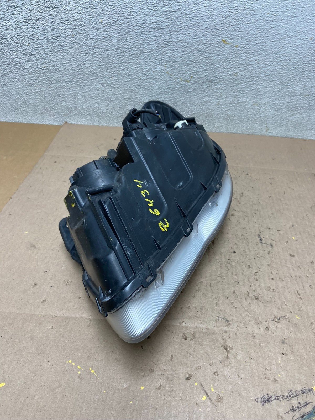 2007 2008 2009 2010 Hyundai Elantra Right Passenger Side Headlight OEM Z6434 DW8