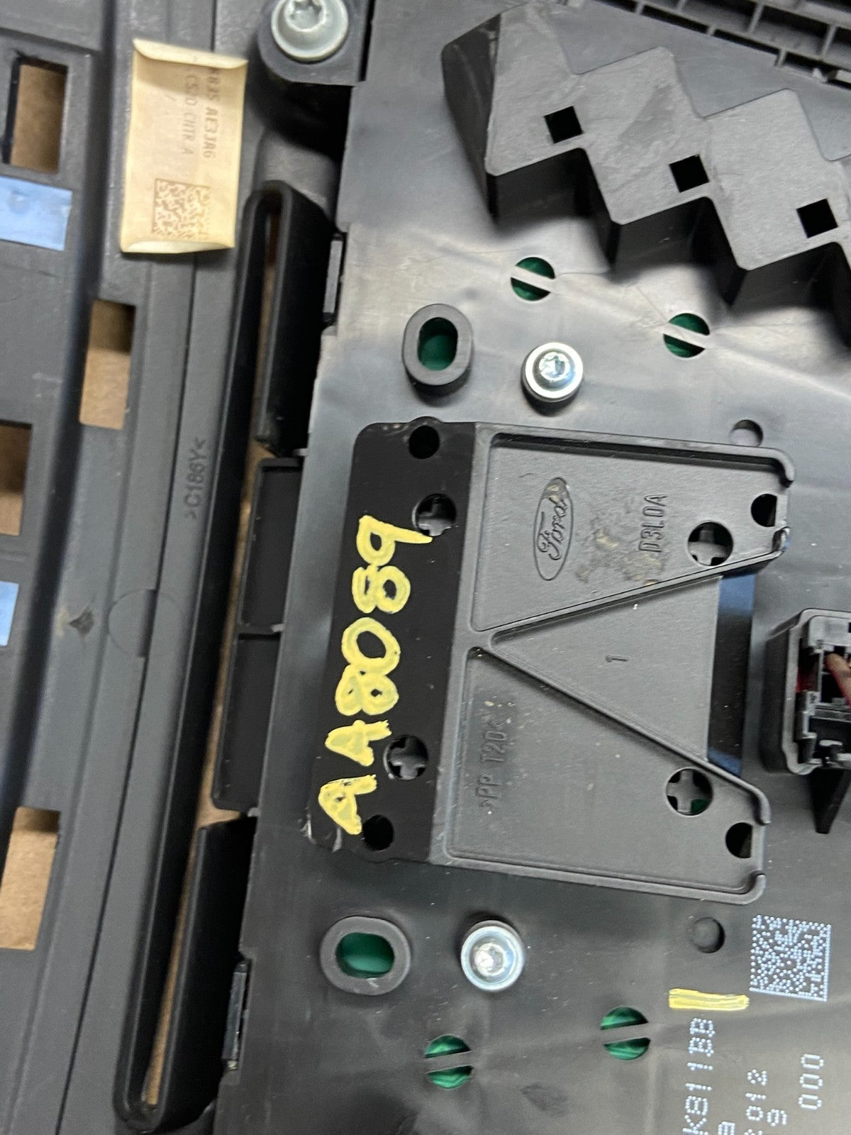 2013 2014 2015 2016 Ford Escape Dash Radio Control Panel Bezel aa8089 DG7