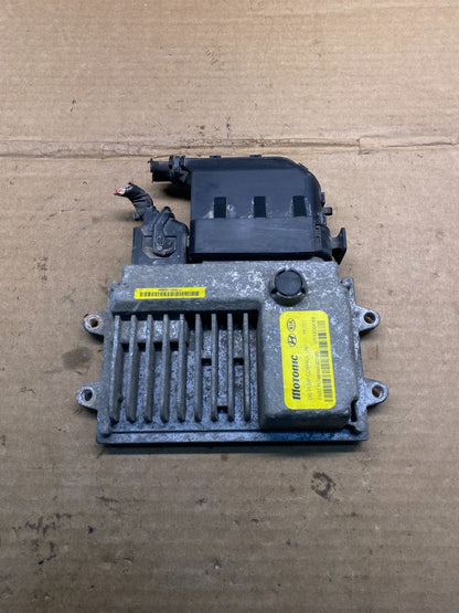 2011-2015 Optima Hybrid Kia Hyundai Sonata Oil Pump Control Module AD3498 DG0