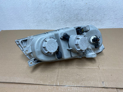 2004 2005 Hyundai XG350 XG Left Driver LH Headlight Halogen AE4947 DW4