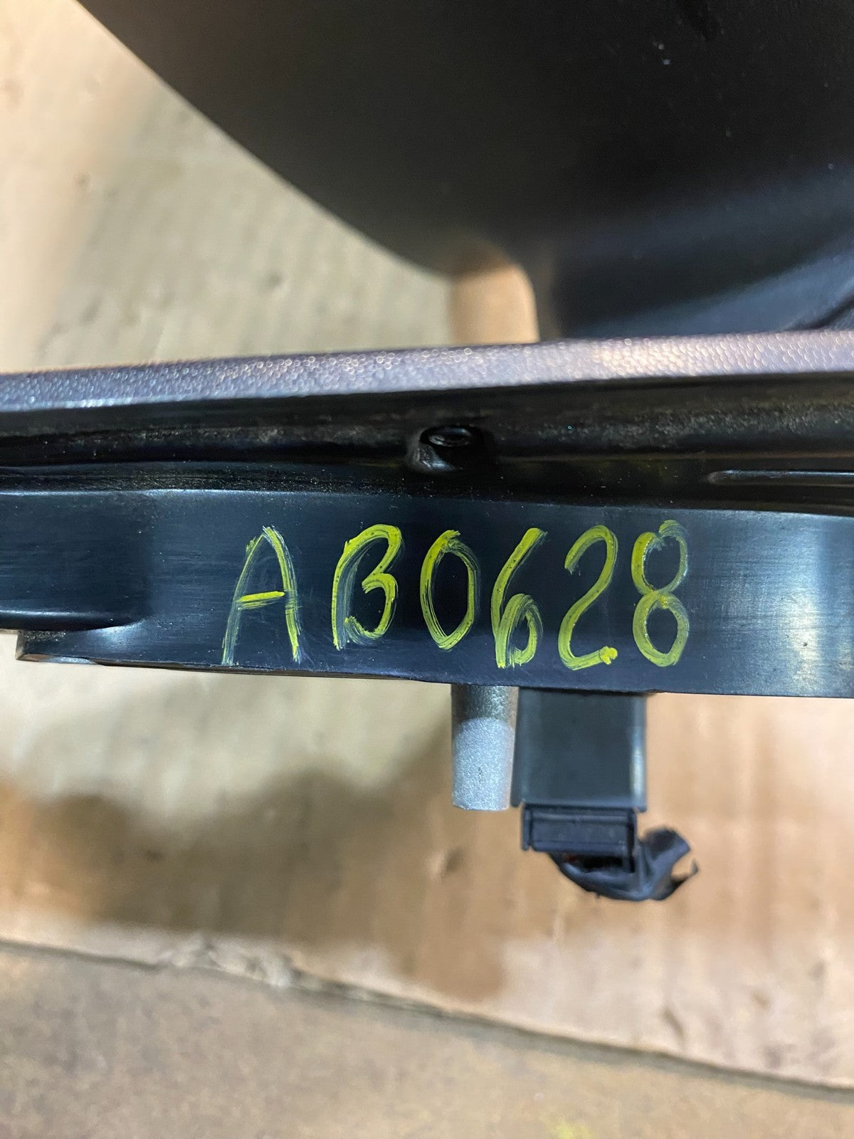 2010 to 2013 Kia Forte Sedan Left Driver LH View Turn Signal Mirror AB0628 MS11