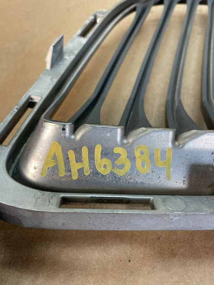 2013 to 2016 Lincoln MKT Right Passenger Side Grille Grill ah6384 DG5