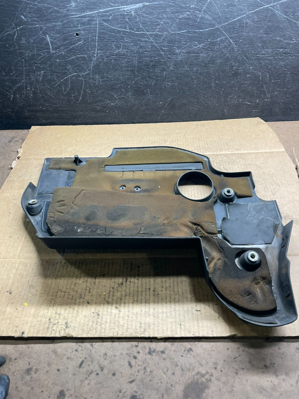2007 to 2013 Nissan Altima 2.5 L Engine Cover L3695 DG4