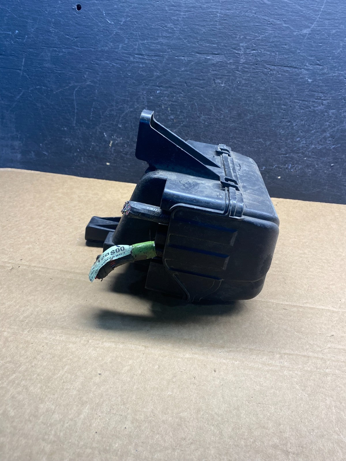 2005-2006 Toyota Tundra Fusebox Fuse Box Relay Module 82121-0c370 AF76001