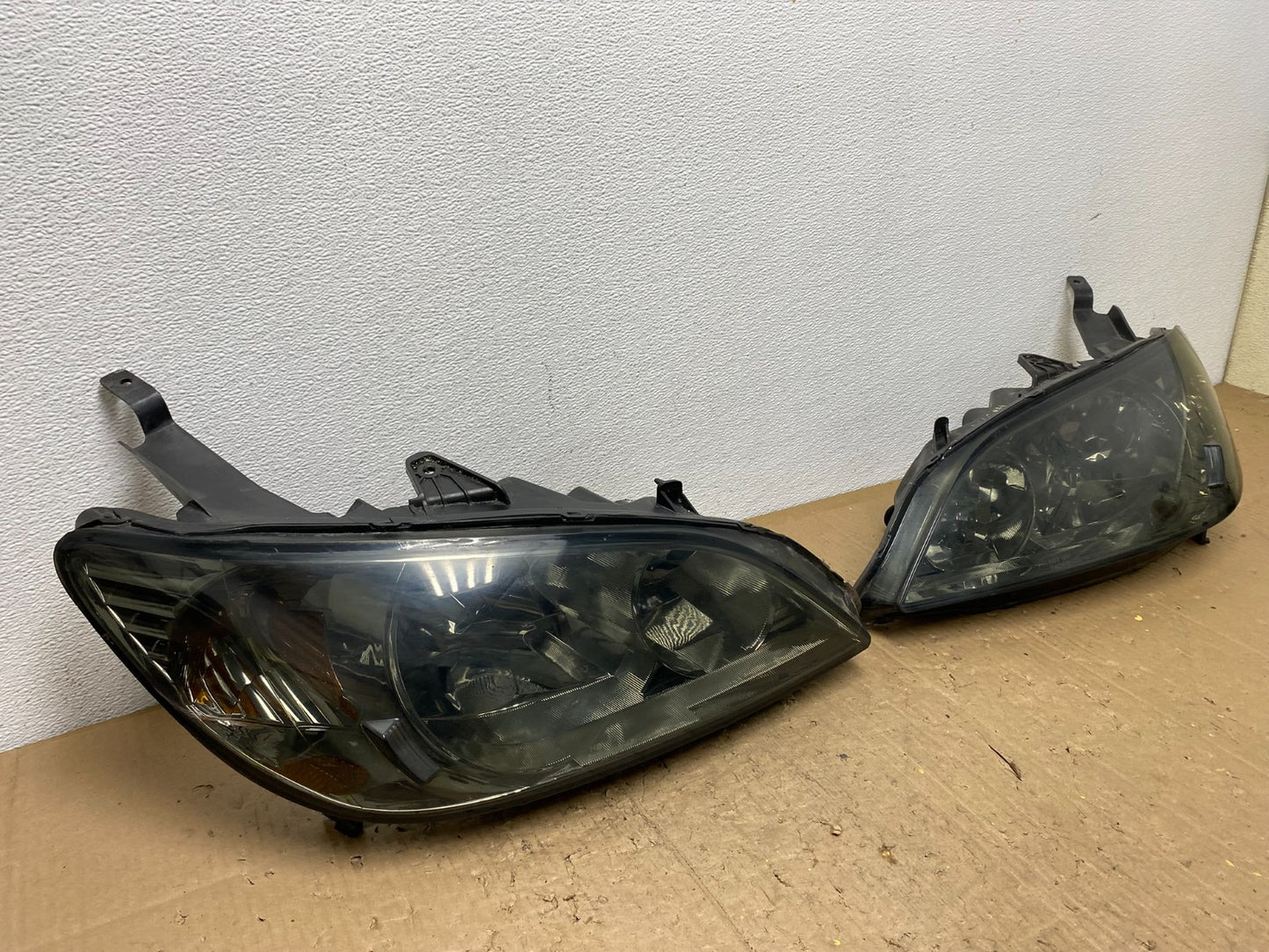 2004 to 2005 Honda Civic Left+Right Set Side Chrome Headlights AC0204 DW1