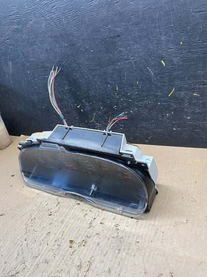 1997 - 2002 Ford Econoline E150 E250 Van Speedometer Instrument Cluster T1660 DG2
