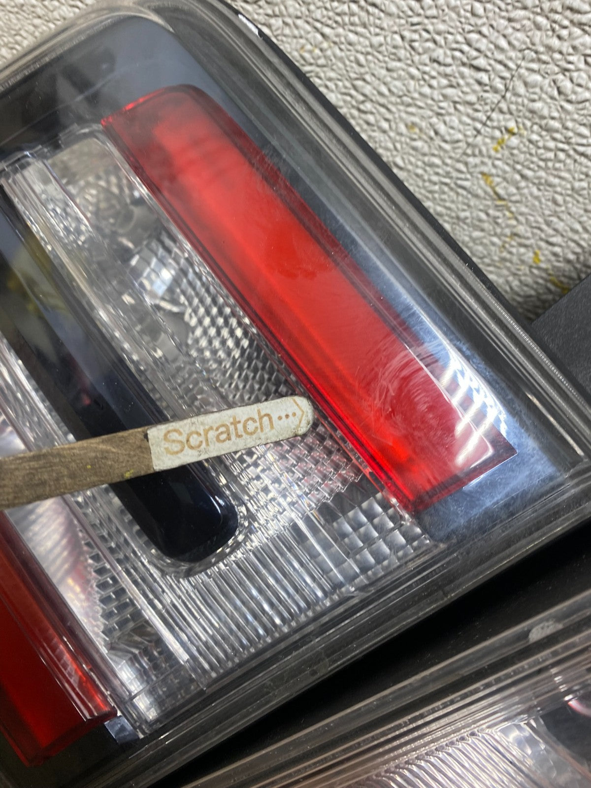 2013 to 2016 GMC Acadia Right Passenger RH Side Tail Light W8055 DW3