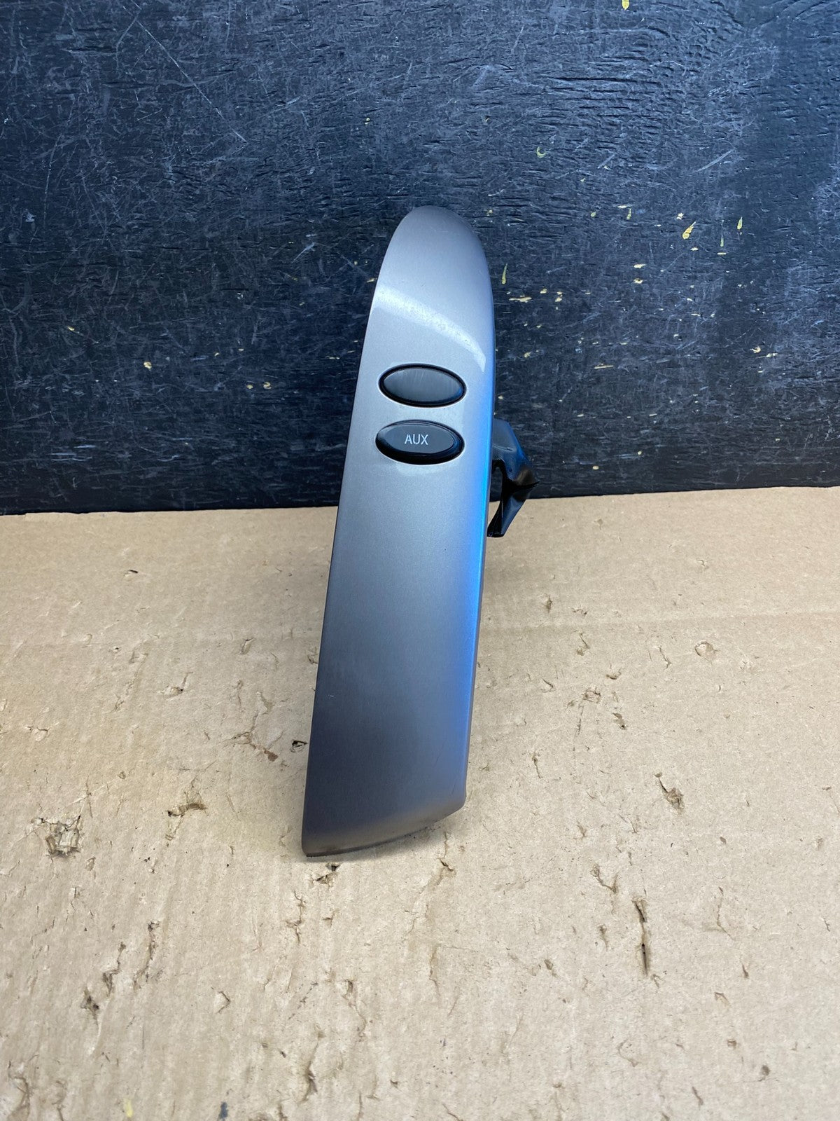 2004 to 2010 Toyota Sienna Center Dash AUX Button Panel Trim AJ1601 DG0
