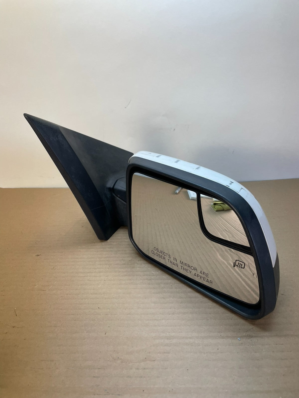 2011 to 2014 Ford Edge Right Passenger View Door Heated Mirror AH8649 DG2