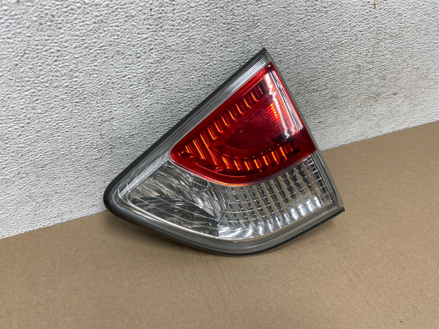 2013 to 2016 Nissan Pathfinder Right Passenger Inner Tail light AD5359 LK2
