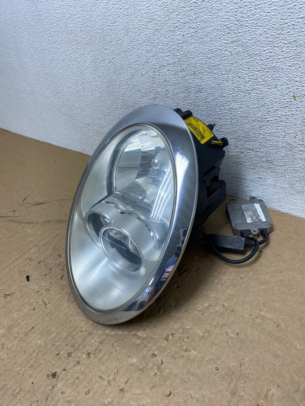 2005 to 2008 Mini Cooper Right Passenger Side Headlight Halogen AG1094 DW1