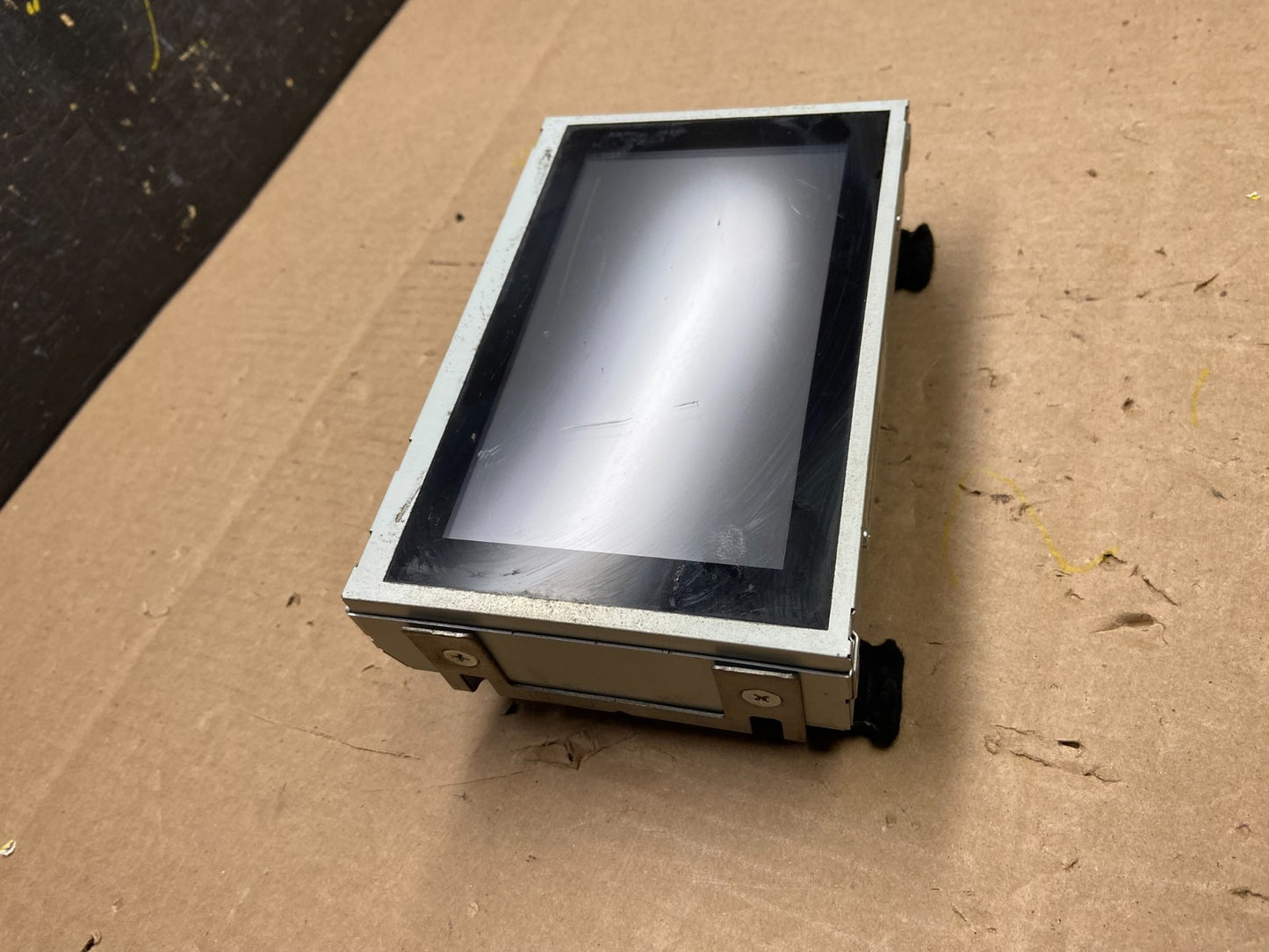 2011-2013 Nissan Pathfinder Radio Display Information Navigation Screen t4465 DG2