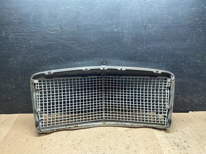 1968 to 1975 Mercedes Benz W114 W115 Front Chrome Grill Grille W6168 PS9
