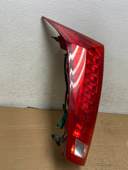 2010 to 2016 Cadillac Srx Left Driver Lh Side Tail Light AG9013 LK2