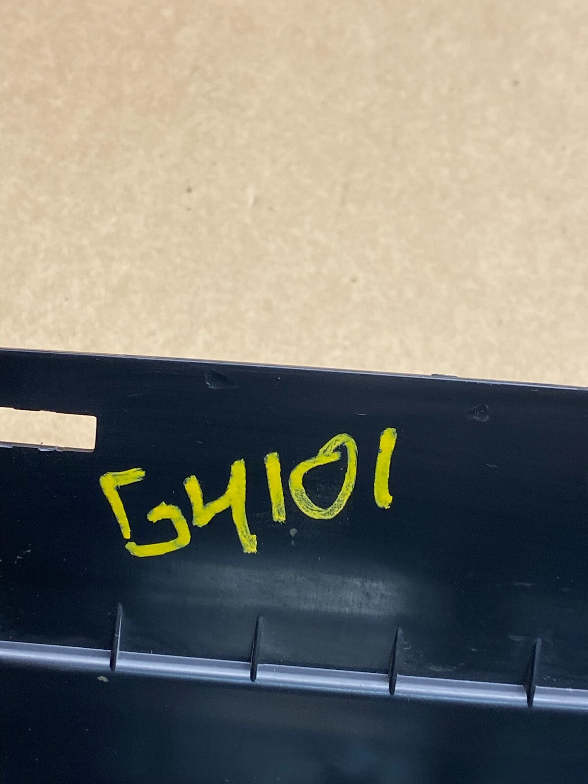 2020 to 2023 Ford  Explorer Console Radio Display Screen Air Vents G4101 DG1 Oem7