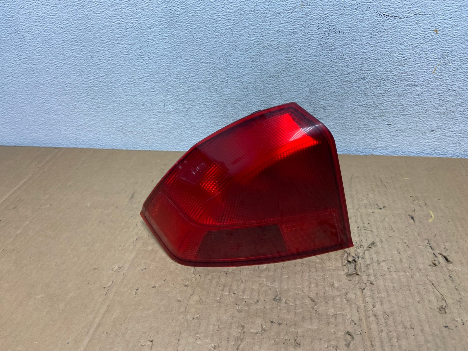 2001 2002 2003 Honda Civic Sedan Left Driver Lh Tail Light AD2437 LK0