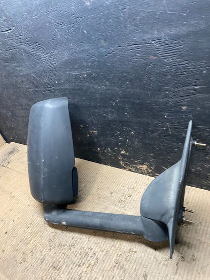 2003 to 2017 Chevrolet Express Savana Right Passenger Door View Mirror T9738 DG1