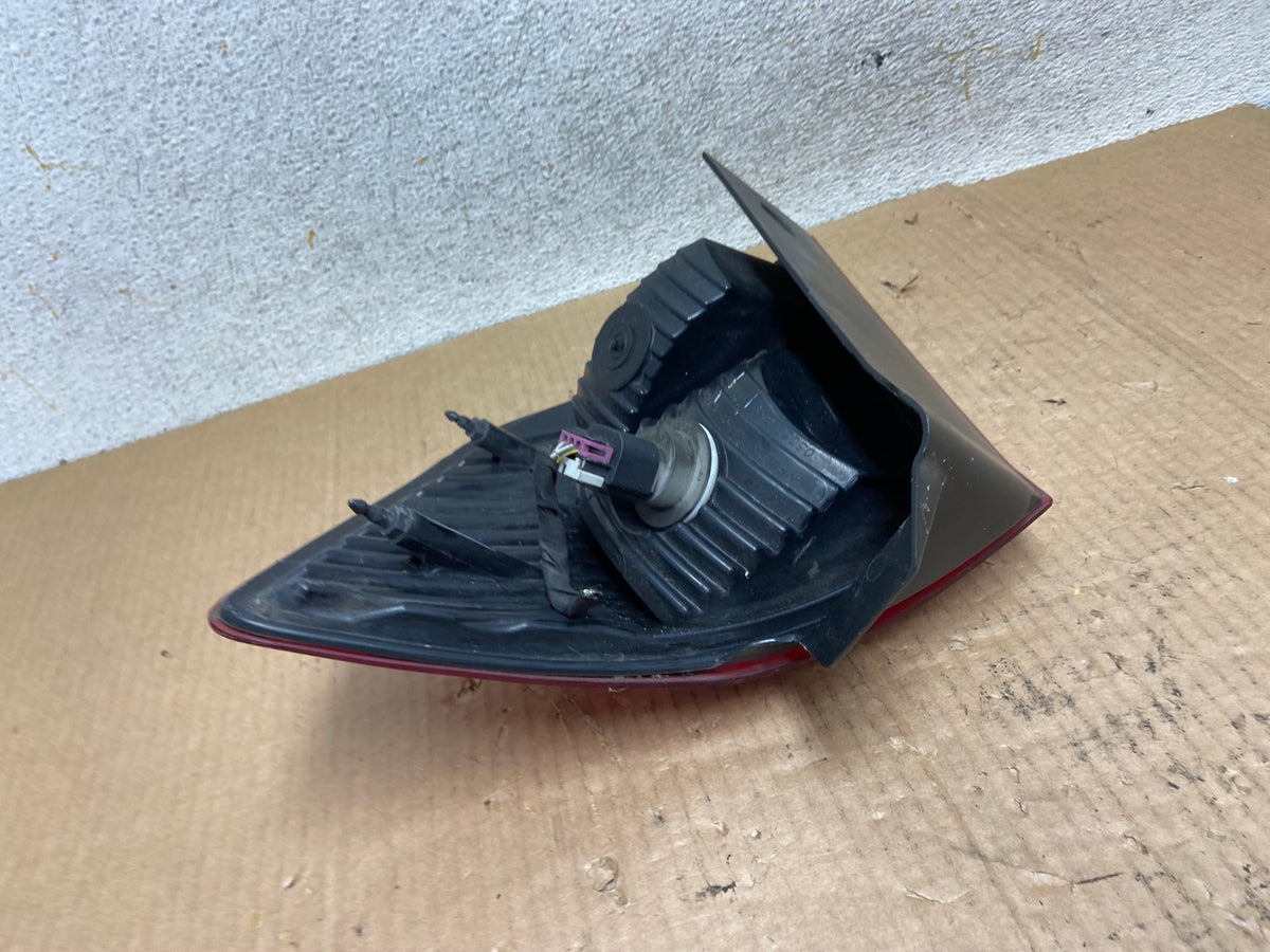2009 2010 2011 Dodge Journey Left Driver Lh Tail Light AI6634 LK5