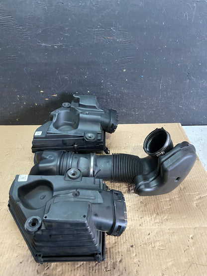 2007 to 2010 BMW E70 X5 N62 Air Intake Cleaner Filter 7548896 OEM O0620 DG6