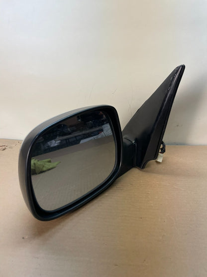 2001 to 2006 Toyota Sequoia Left Driver View Door Mirror AH8779 DW2