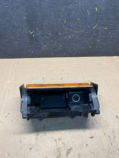 2004 to 2009 Jaguar XJ8 Front Center Console Ash Tray r8855 DG3