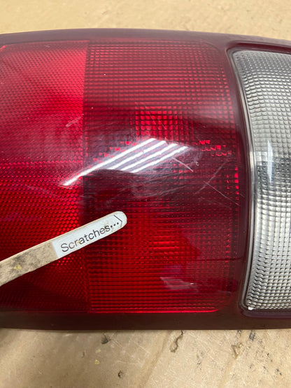 2000 - 2006 Chevrolet Suburban Tahoe Yukon Left Driver LH Tail Light AD1147 LK3