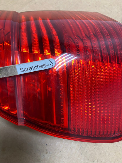 2001 2003 BMW 5 Series E39 Wagon Left Driver LH Tail Light AE3079 LK3